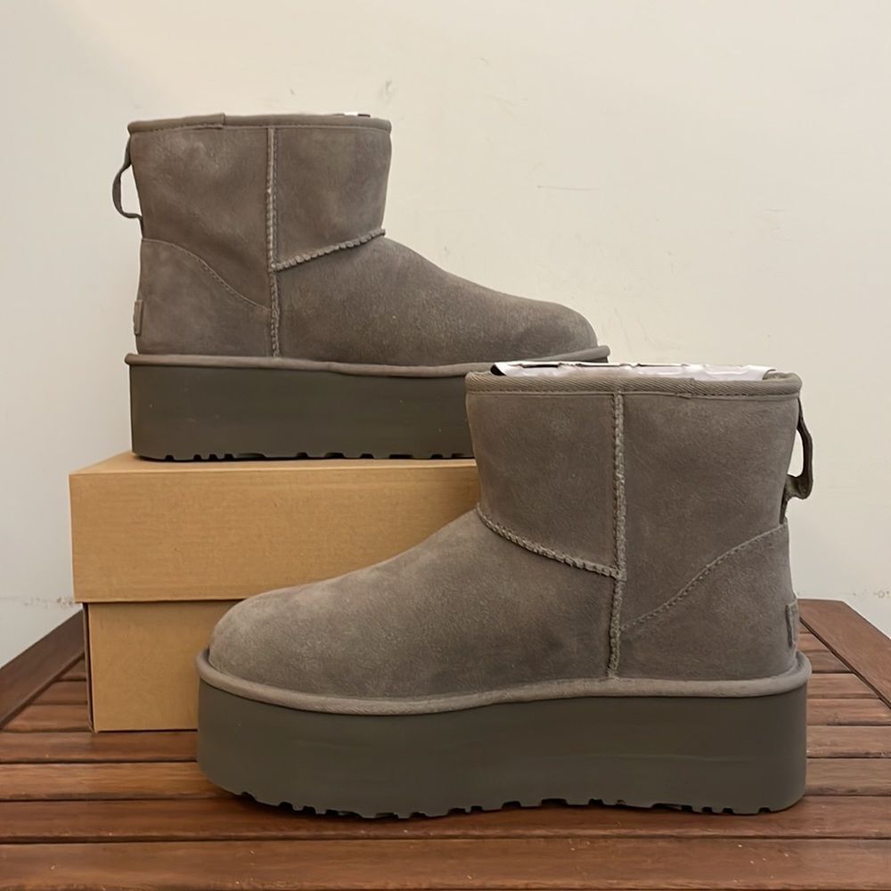 UGG Classic Mini Platform Smoke Plume Women Size 9 - Picture 4 of 15